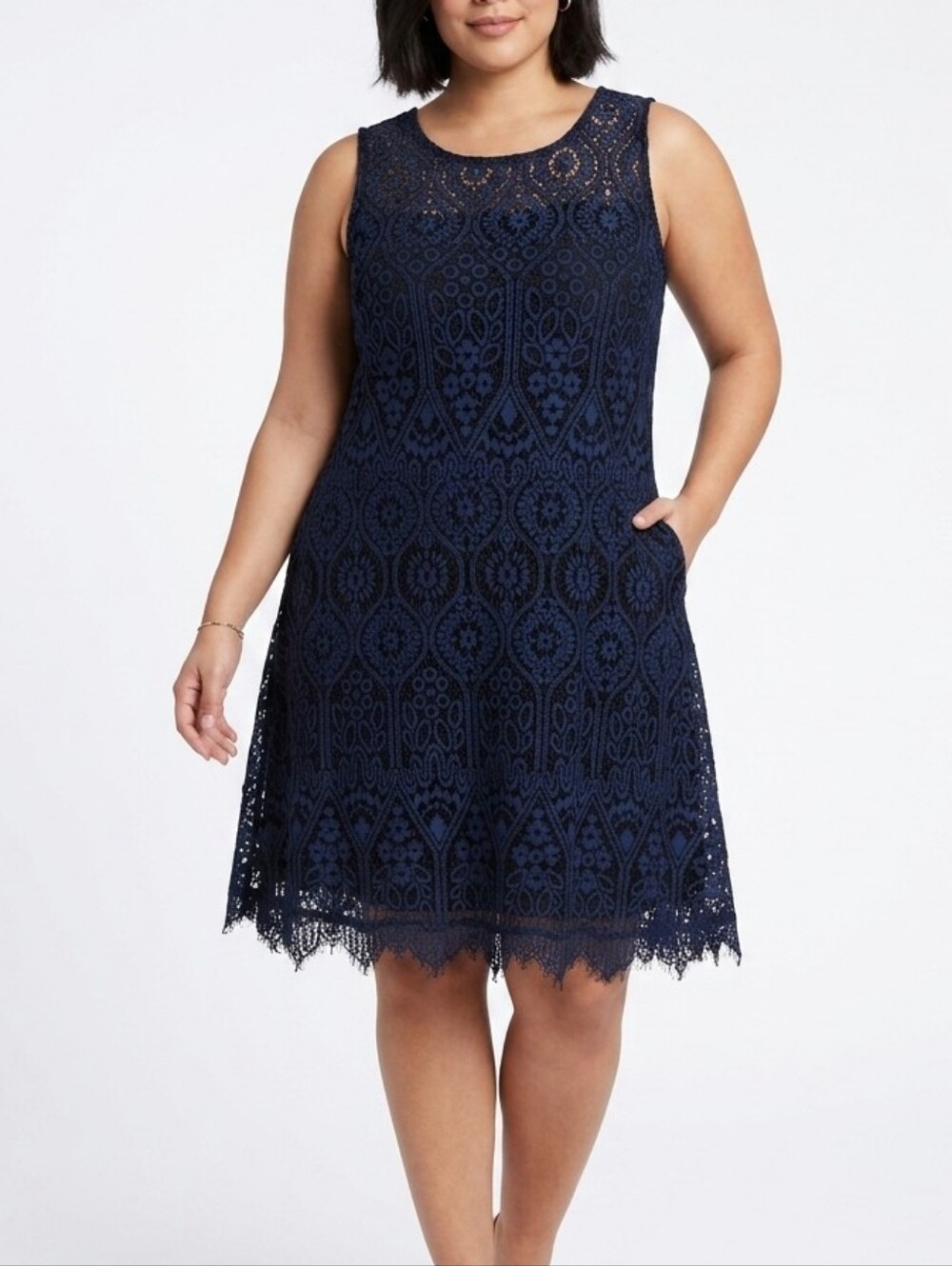 Reitmans Navy Blue Lace Sleeveless Shift Dress